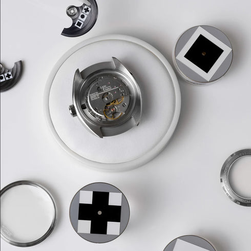 Malevich Square 0298 - GLAM MODA