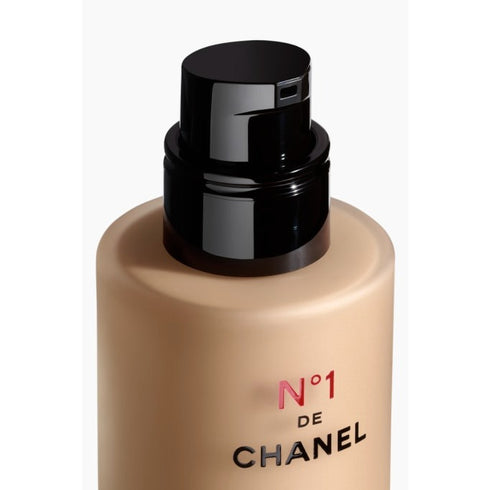 N°1 De Chanel Revitalising Foundation Illuminates - Hydrates - Protects - GLAM MODA