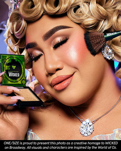 One/Size X Wicked Off The Handle Complexion Brush - GLAM MODA