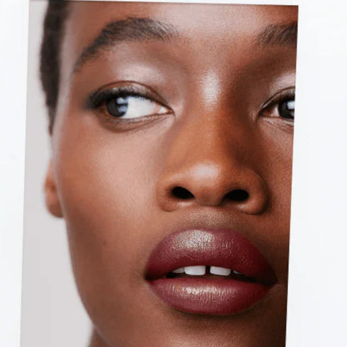 Play - Posh Lipstick Moisturizing Colour Lipstick - GLAM MODA