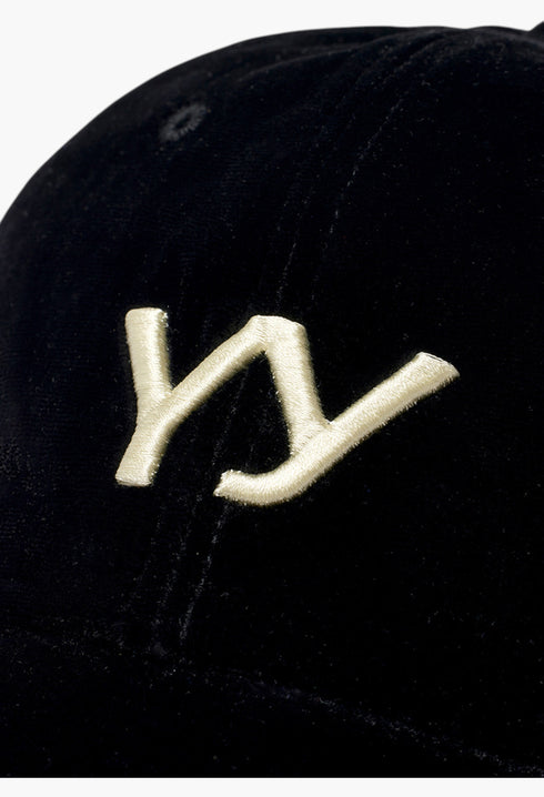 Yy Velvet Ball Cap - GLAM MODA
