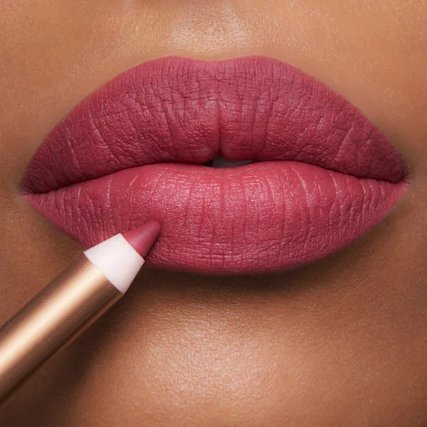 Lip Cheat Re-Shape & Re-Size Lip Liner