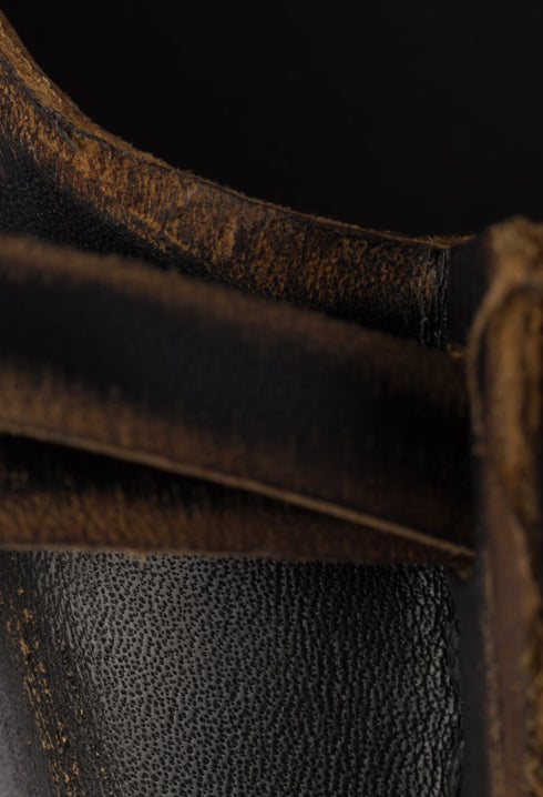 Black/Tan - Antiqued Leather Pumps - GLAM MODA