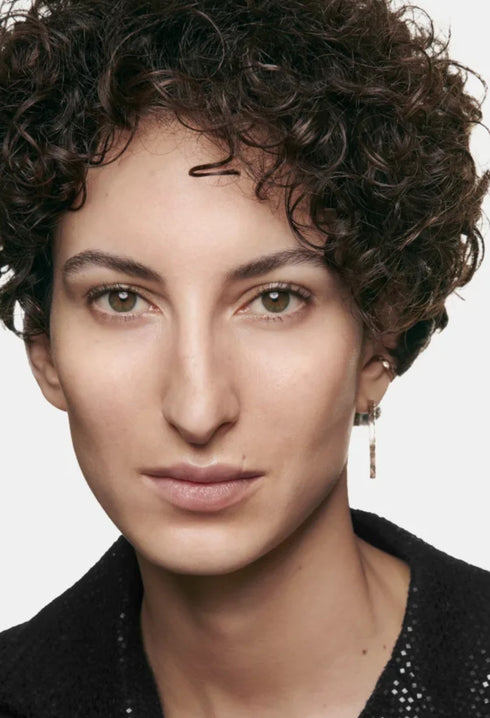 N°1 De Chanel Revitalising Foundation Illuminates - Hydrates - Protects