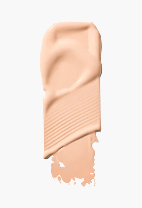 130 Light Warm - Triclone™ Skin Tech Medium Coverage Foundation - GLAM MODA
