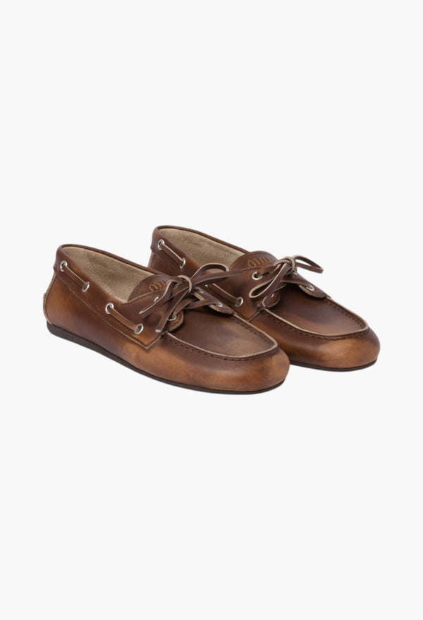 Sienna - Unlined Bleached Leather Boat Shoes