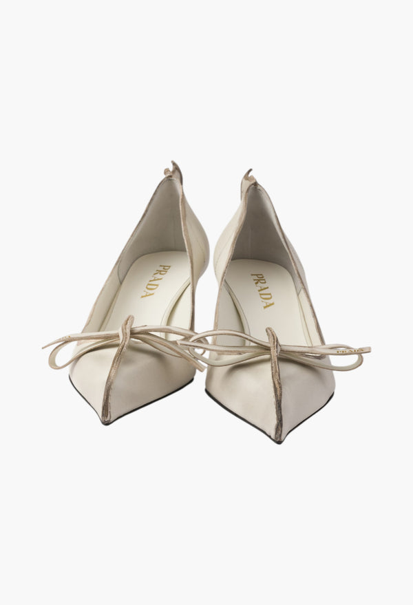 Chalk White - Antiqued Leather Pumps