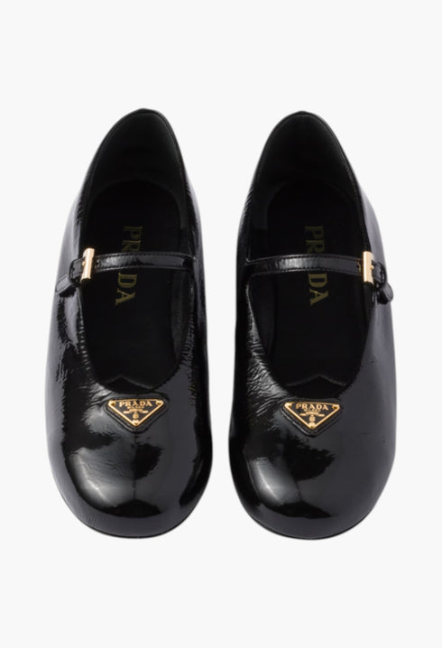 Black - Naplak Patent Leather Ballerinas - GLAM MODA