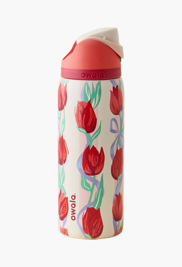 UO Exclusive FreeSip Water Bottle