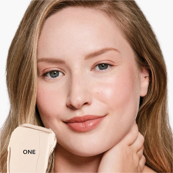 Lightweight Tinted Moisturizer With Hyaluronic Acid