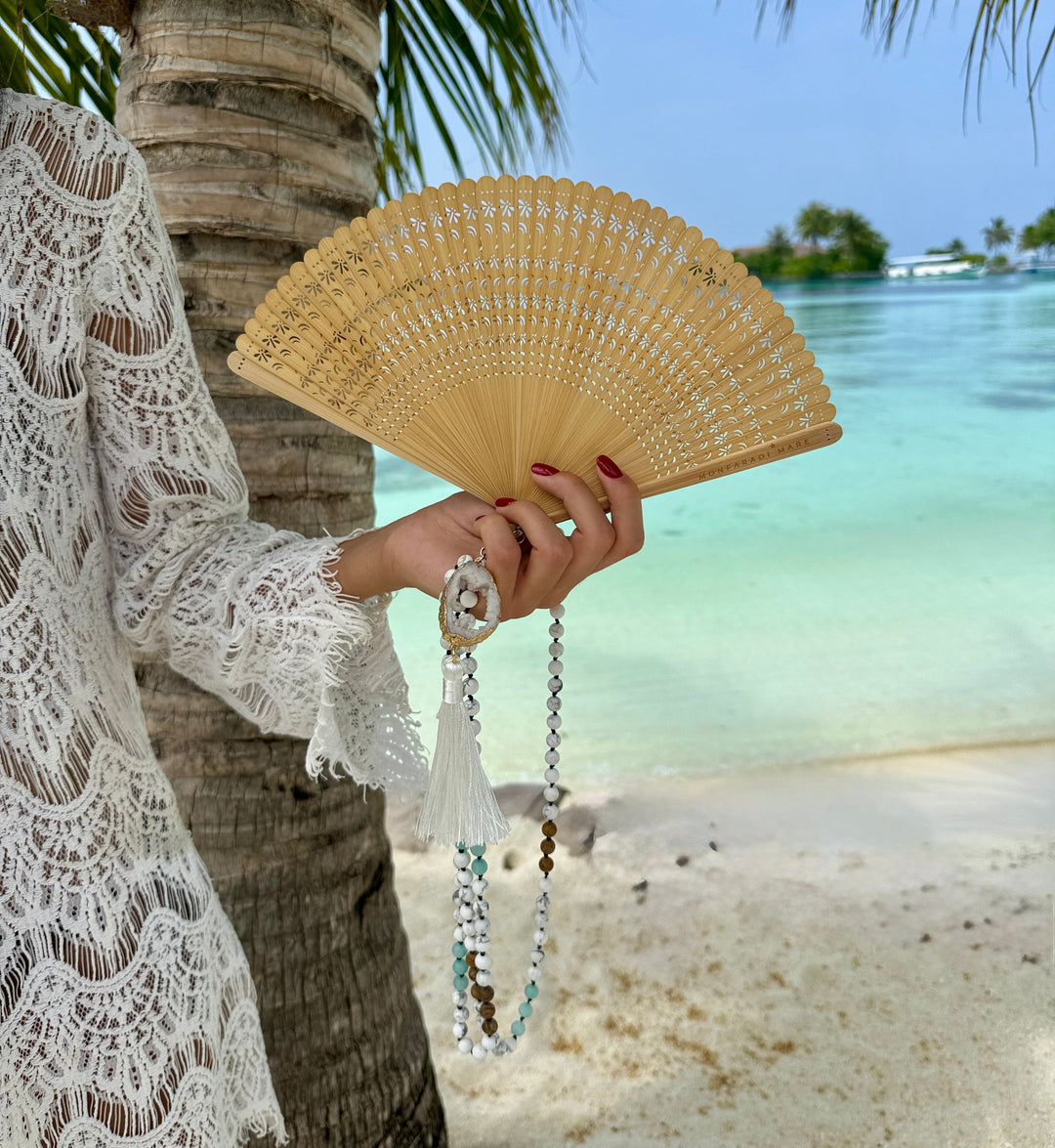 Bamboo Fantastique Fan - GLAM MODA