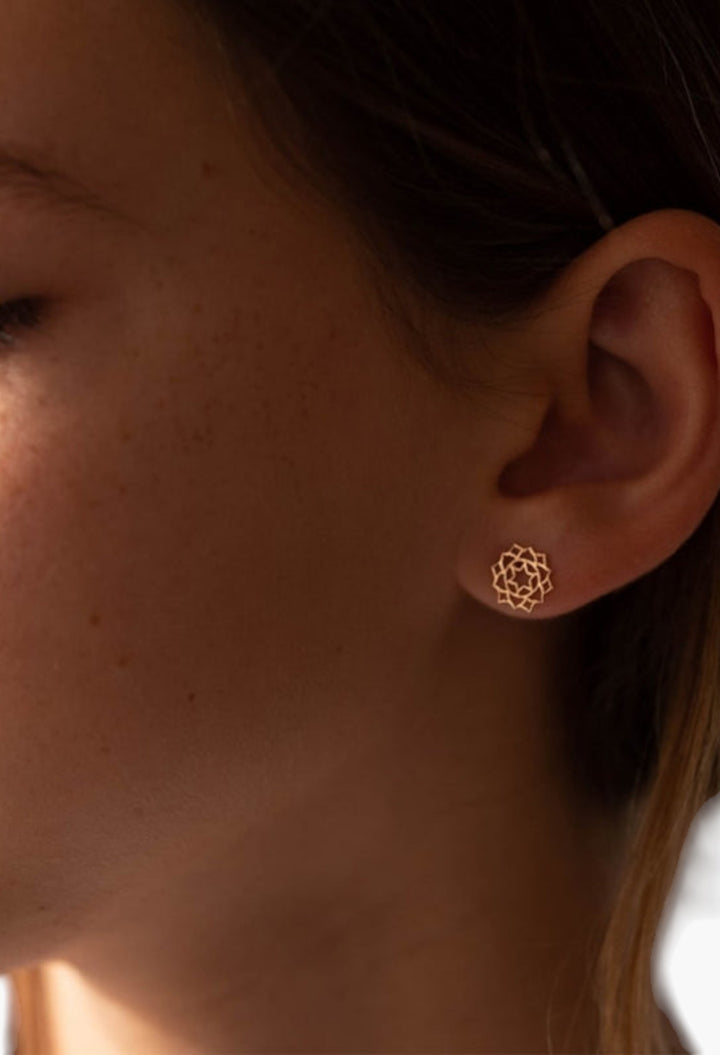 Anahata Stud Earrings - GLAM MODA