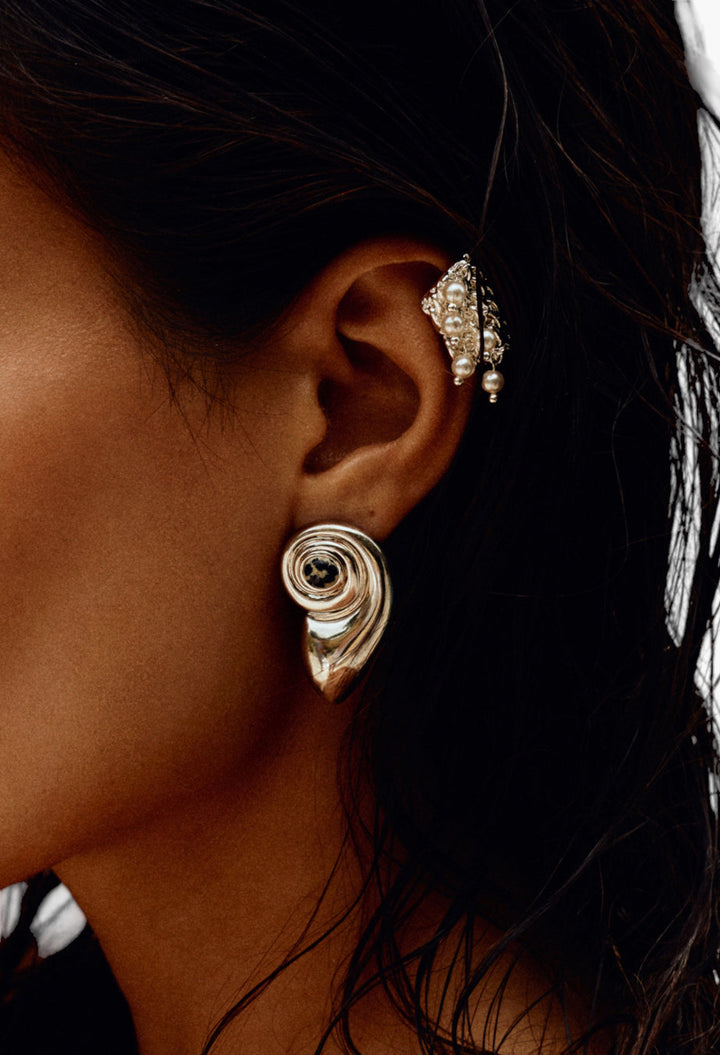 The Palma Pearl Ear Cuff - GLAM MODA