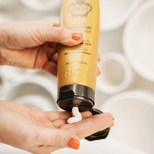 Pure Luxury Intense Hydrating Conditioner