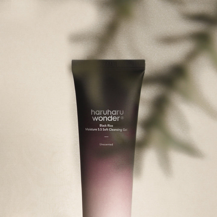 Haruharu Wonder Black Rice Moisture 5.5 Soft Cleansing Gel - GLAM MODA