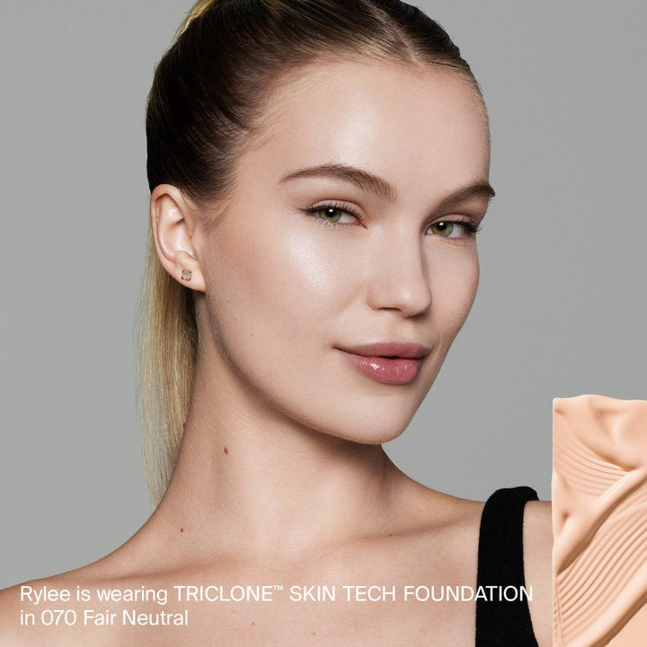 070 Fair Neutral - Triclone™ Skin Tech Medium Coverage Foundation - GLAM MODA