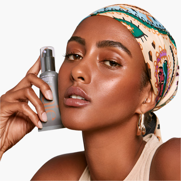 09 - Slip Tint - Lightweight Tinted Moisturizer With Hyaluronic Acid