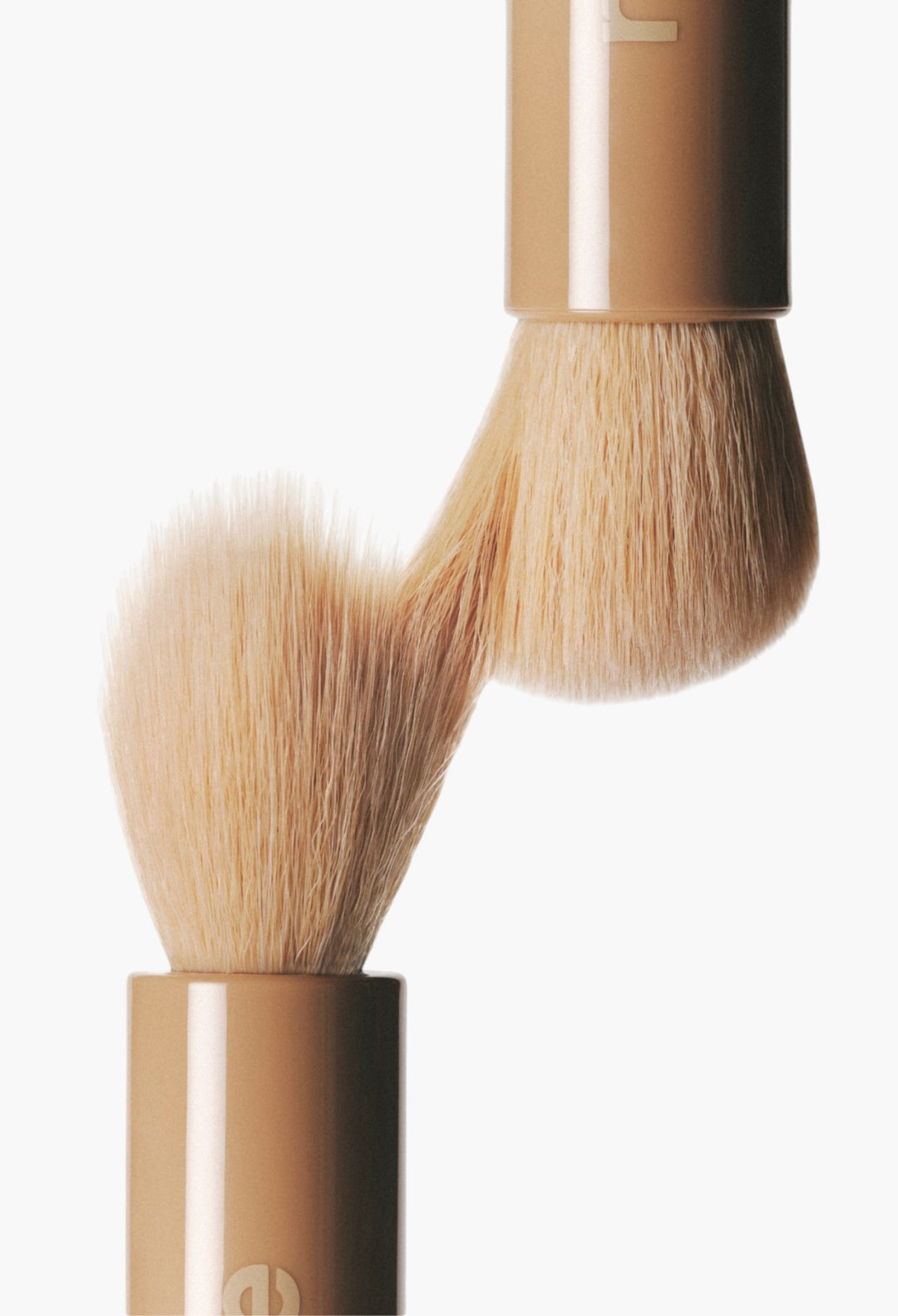 Pocket Brush - Double-Ended Makeup Brush