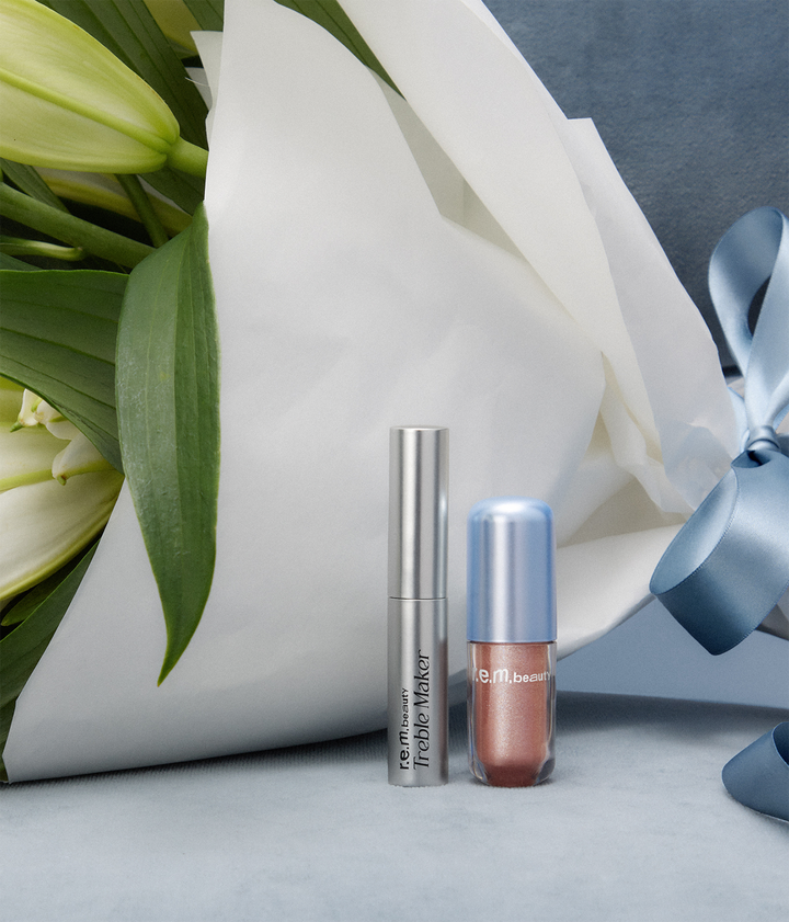 rem beauty frost & flutter eye makeup set