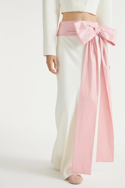 White - Skirt With A Voluminous Bow