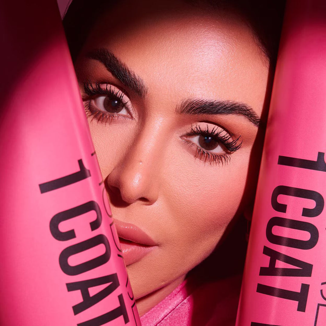 1 Coat Wow! - Extra Volumizing And Lifting Mascara-Very Vanta - GLAM MODA