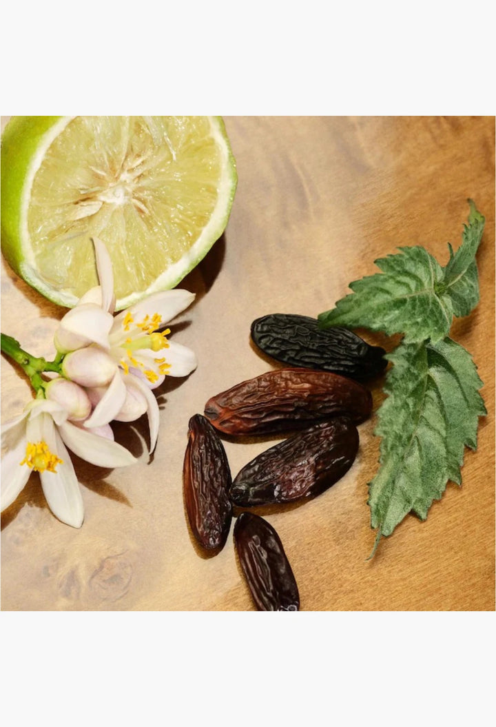 Le Nectar Parfum Intense with Bergamot & Orange Blossom