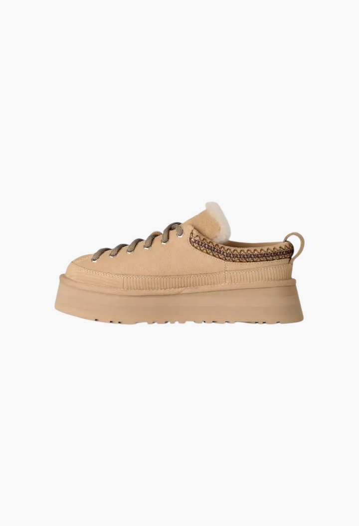 GLAM MODA beige suede lace-up platform slipper with sheepskin lining and decorative braided trim