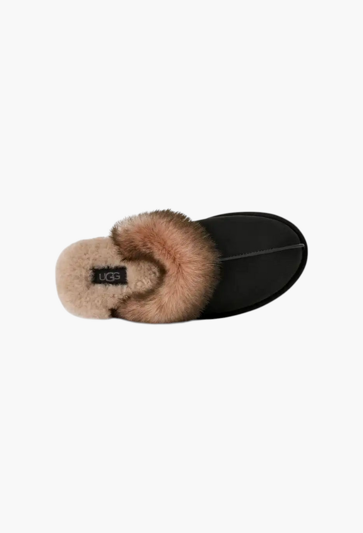 GLAM MODA black nubuck Scuffette slipper with a fluffy sheepskin collar and UGG logo on the insole