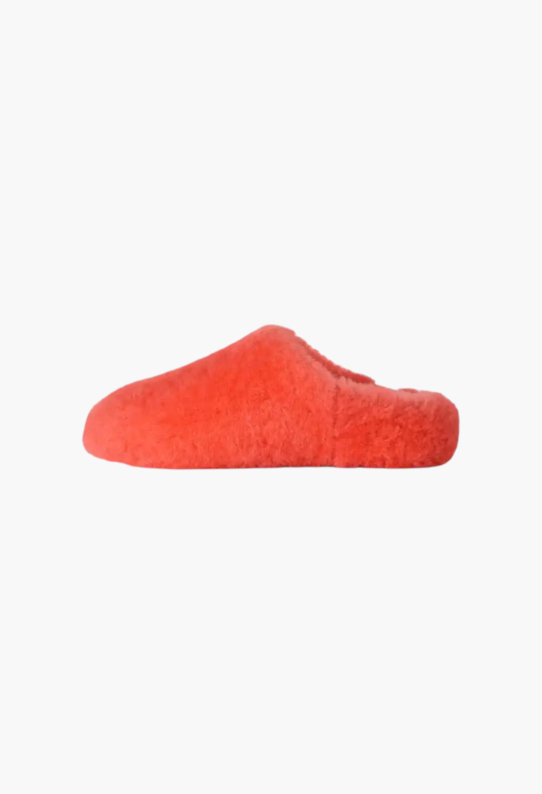 GLAM MODA Elea fluffed slip-on slipper in bright red sheepskin with a minimalist silhouette and rubber outsole