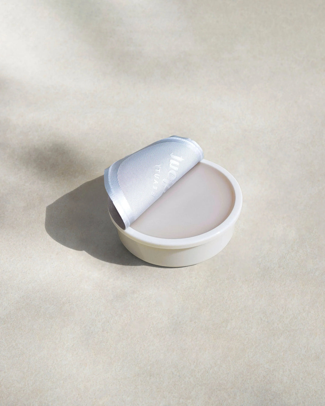 Le Balm - Skin Savior Solid Serum - GLAM MODA