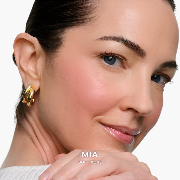 Mia Soft Rose - Supersuede™ Baked Powder Blush