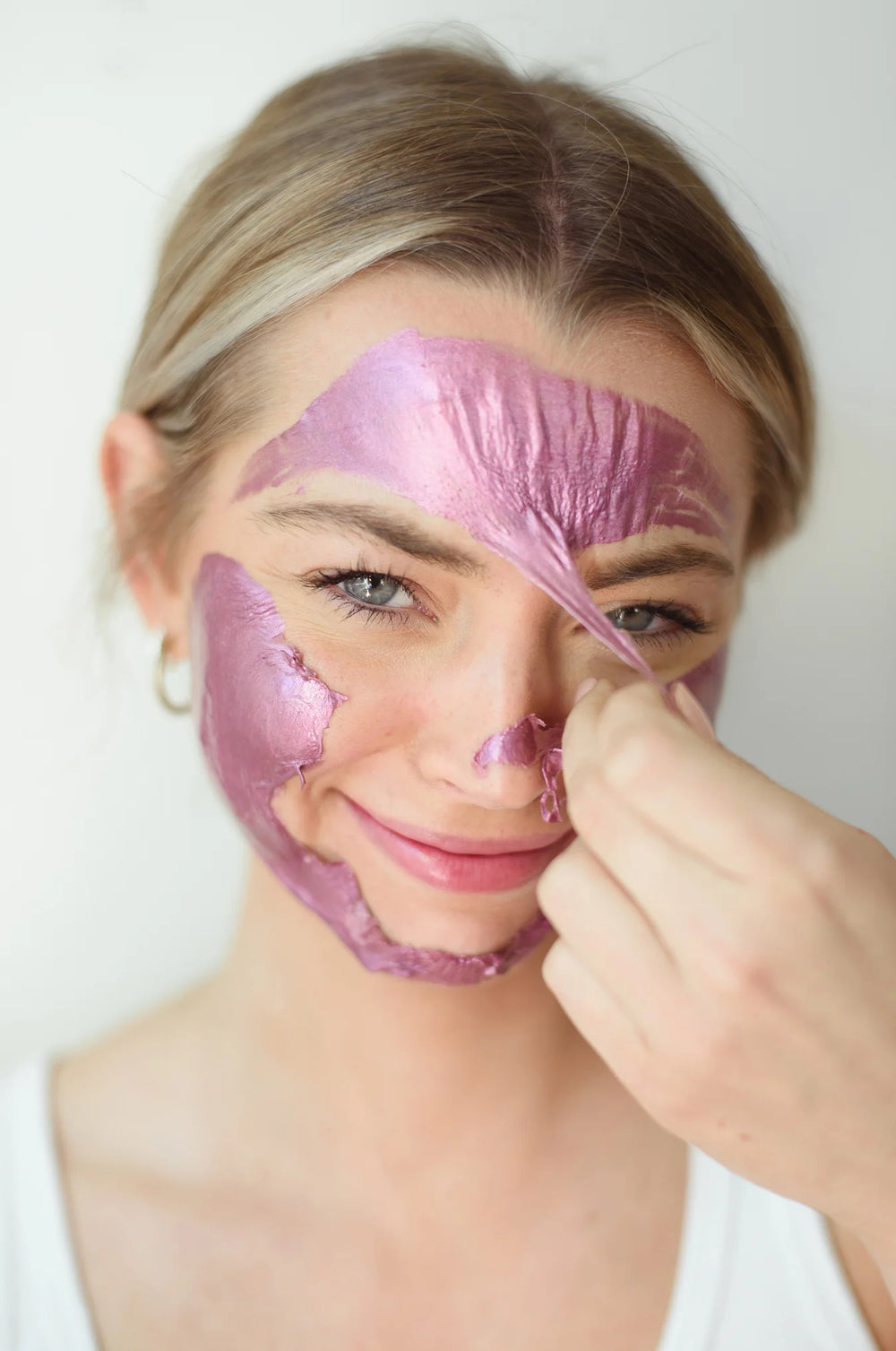 Mind Glowing Peel Off Mask - GLAM MODA