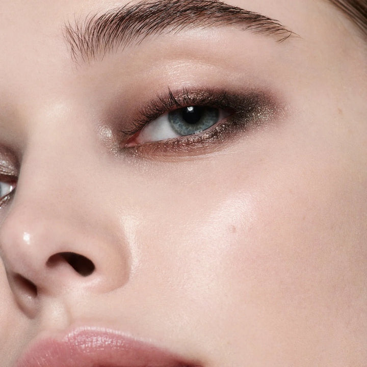 Eye Wardrobe - Multi-Finish Eyeshadow Palette - GLAM MODA