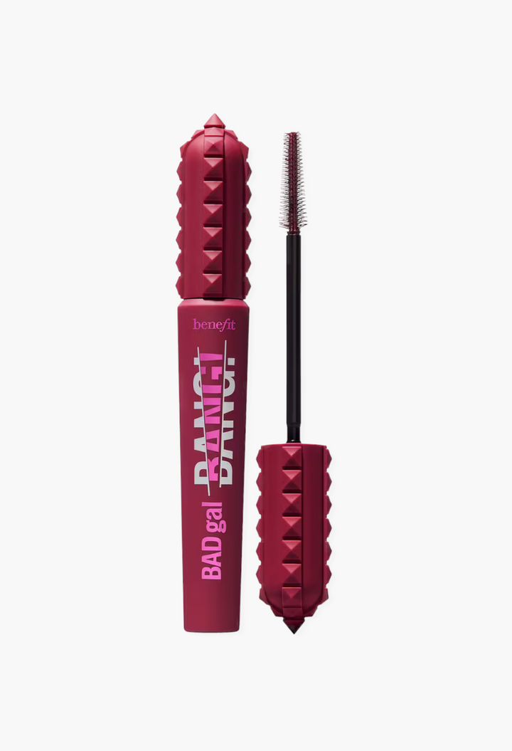 GLAM MODA Benefit BADgal BANG! volumizing mascara in a matte pink tube with a studded cap and slim applicator wand.