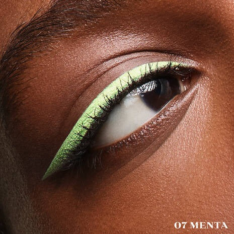 Pradalines Durable Gliding Eye Pencil - GLAM MODA