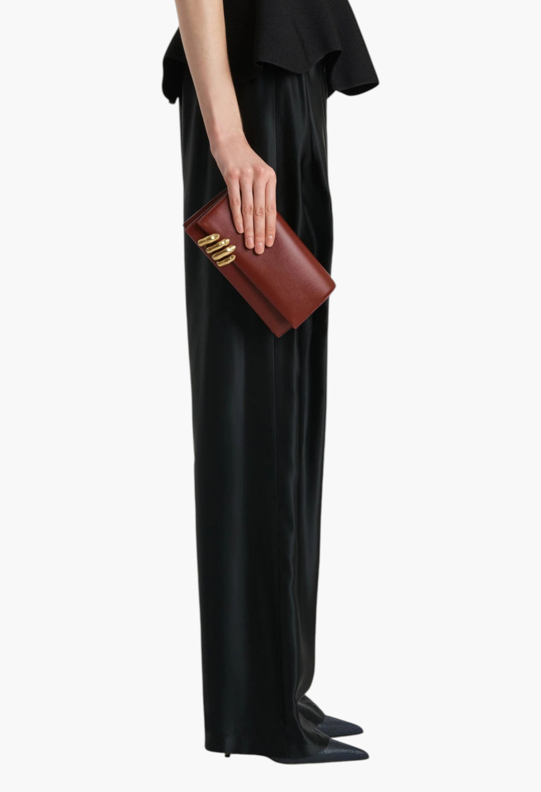 Sculpted Hand Clutch - GLAM MODA