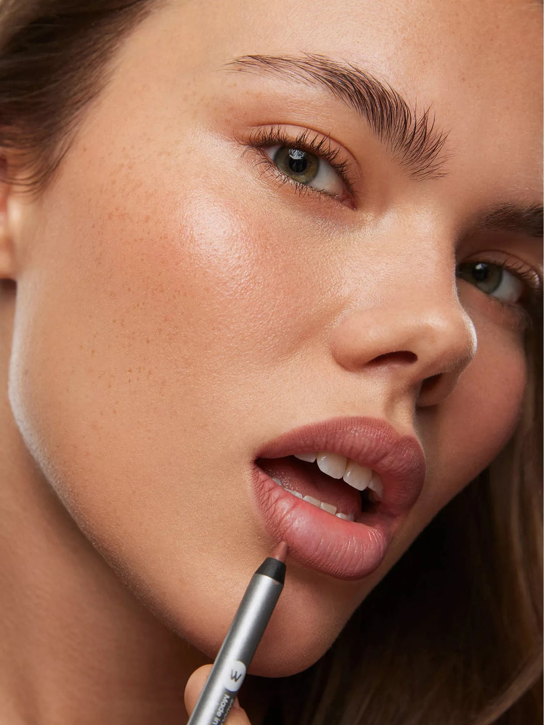 360 Contour Lip Liner 1.2g - GLAM MODA