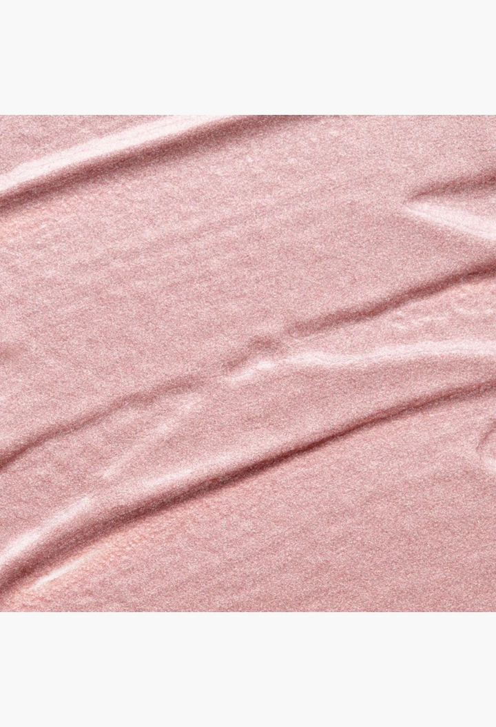 GLAM MODA Hyper Shine Lite Pigment swatch showing a creamy, shimmering rose gold illuminating makeup texture