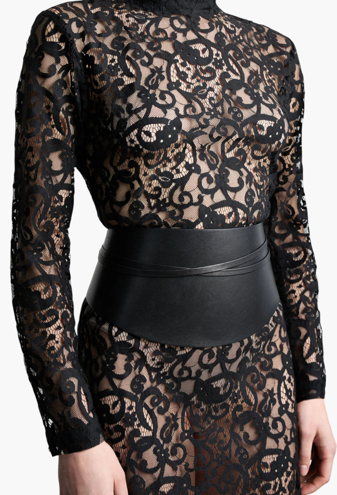 Undone Corset Short - GLAM MODA