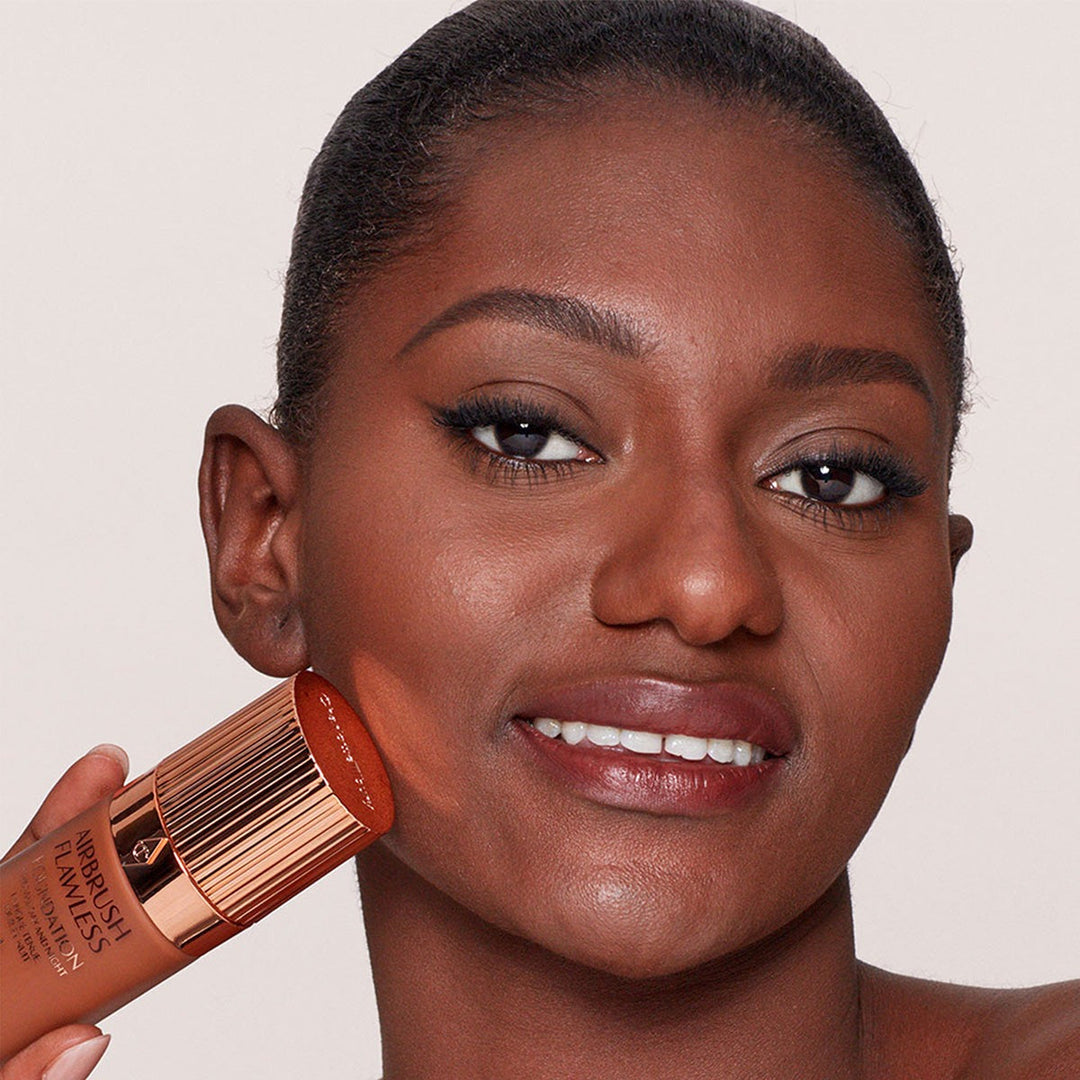 Charlotte Tilbury Airbrush Flawless Foundation - GLAM MODA
