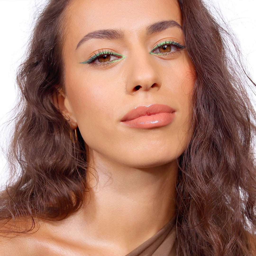 Velvet Love Eyeliner Pencil - GLAM MODA