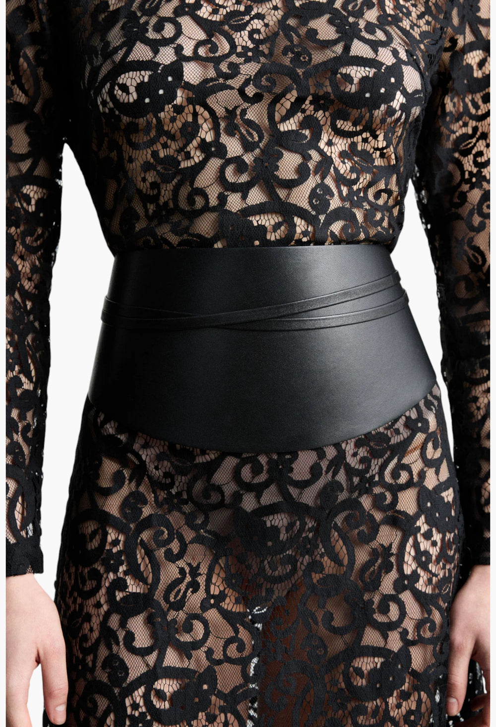 Undone Corset Short - GLAM MODA