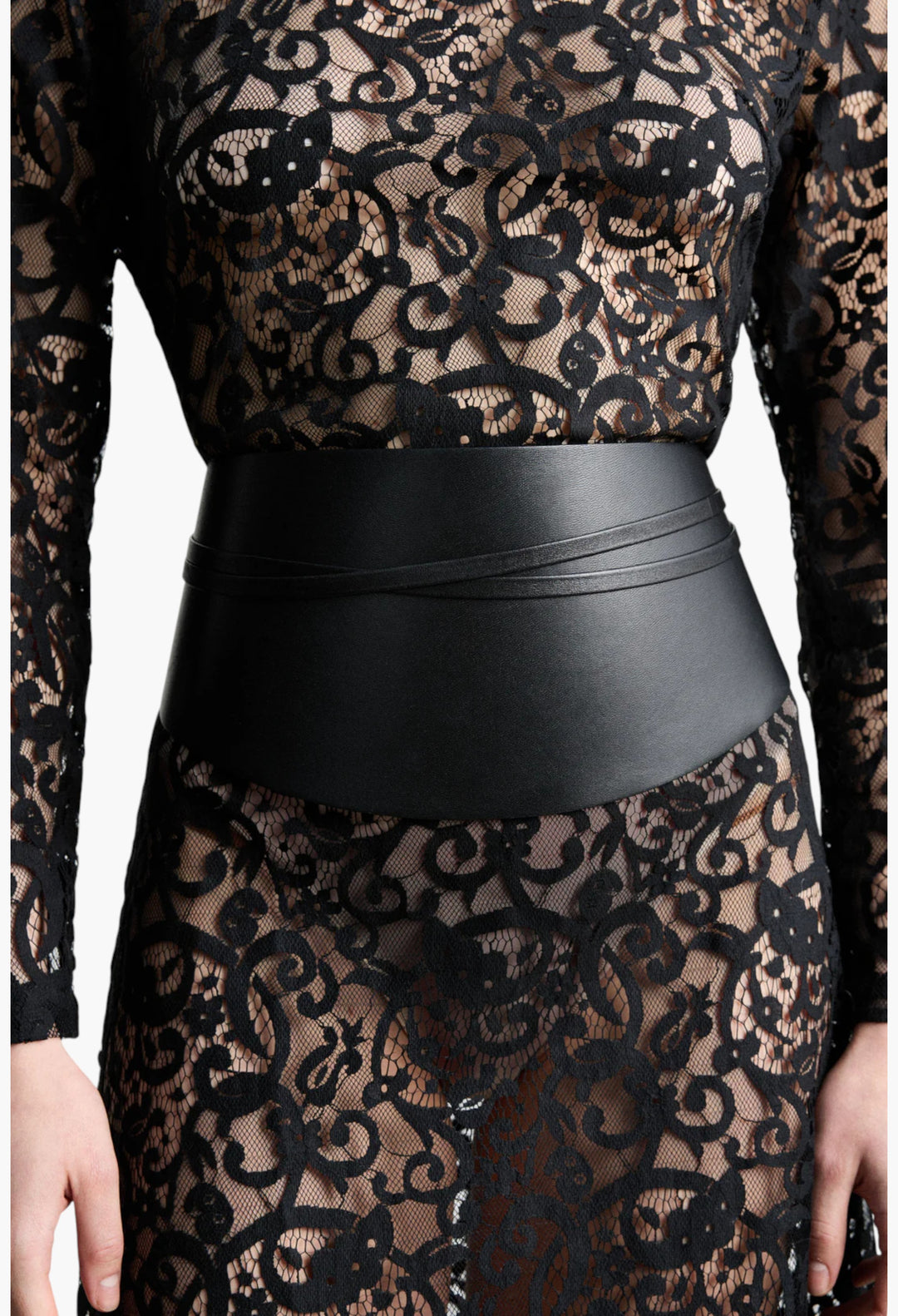 Undone Corset Short - GLAM MODA