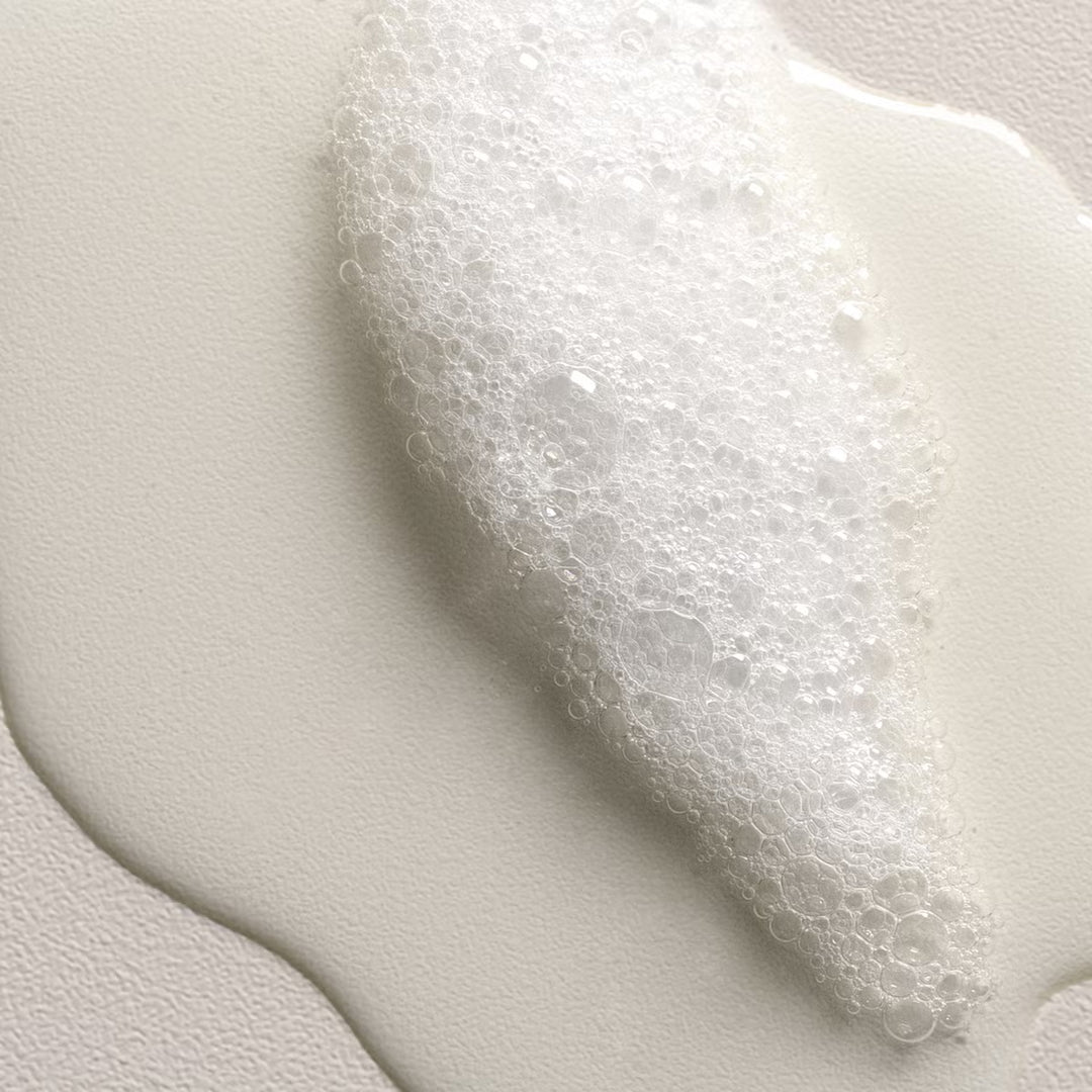 Davines VOLU Volume Enhancing Shampoo - GLAM MODA