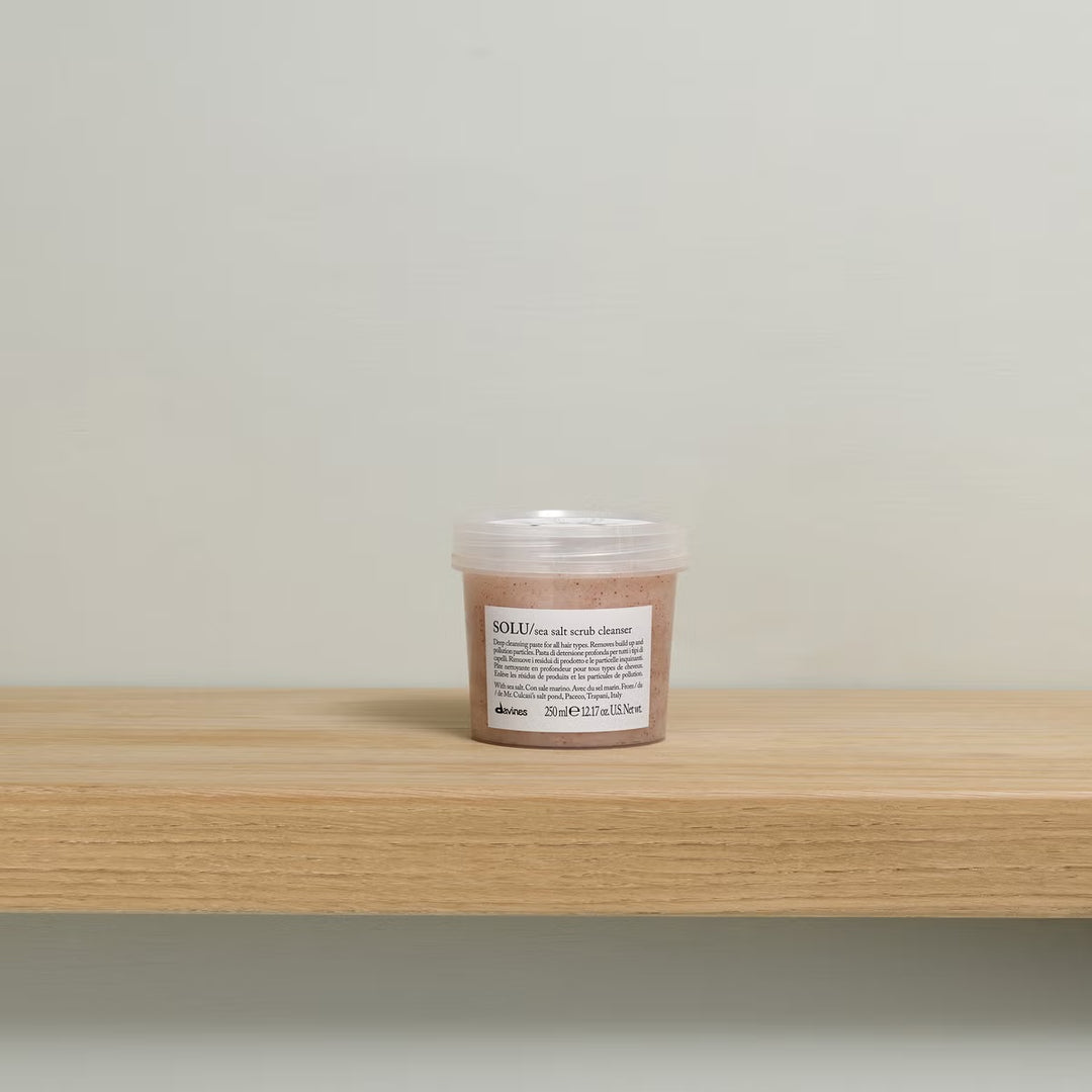 Davines SOLU Sea Salt Scrub Cleanser - GLAM MODA