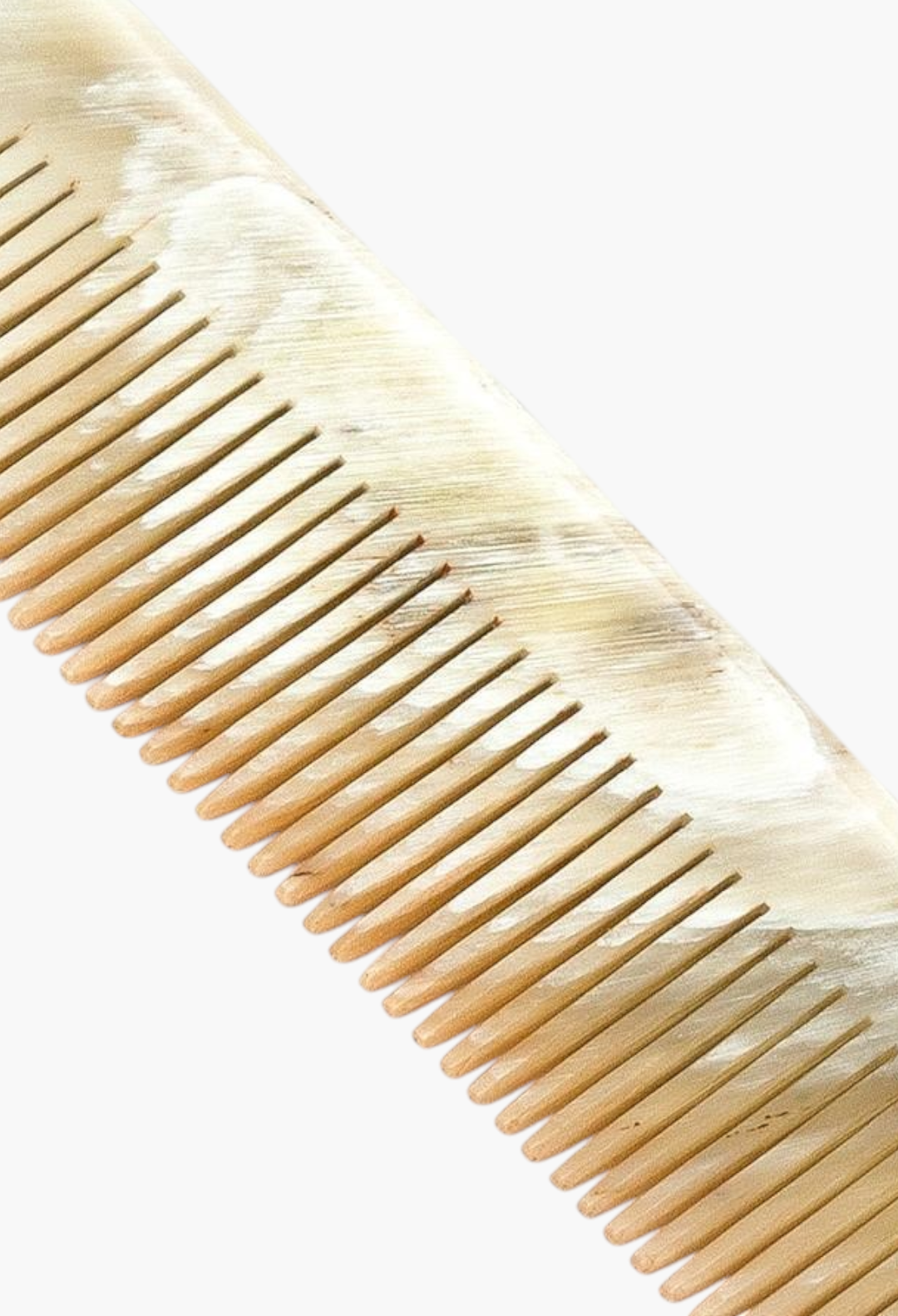 GLAM MODA Abbeyhorn 150mm pocket comb made from natural ox horn with elegant cream and brown marbled swirls