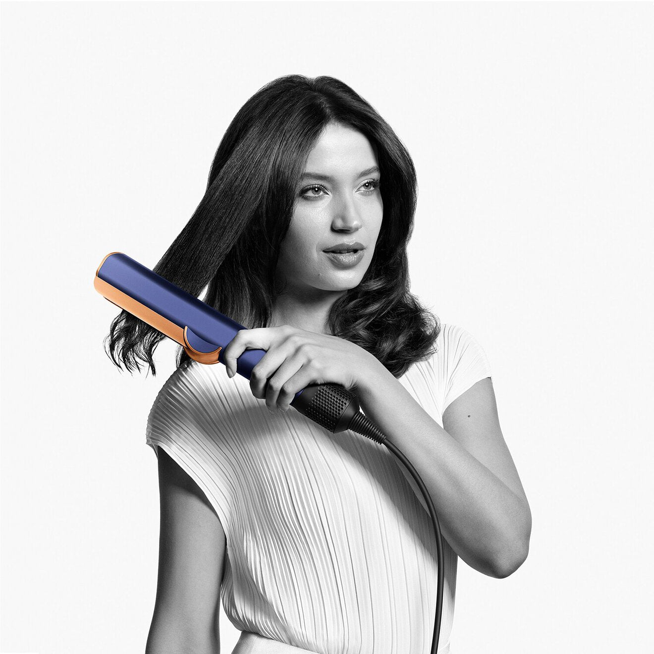 Dyson へアストレイトナー ネイビー Dyson Airstrait™ Straightener in Prussian Blue – Wet to Dry Hair