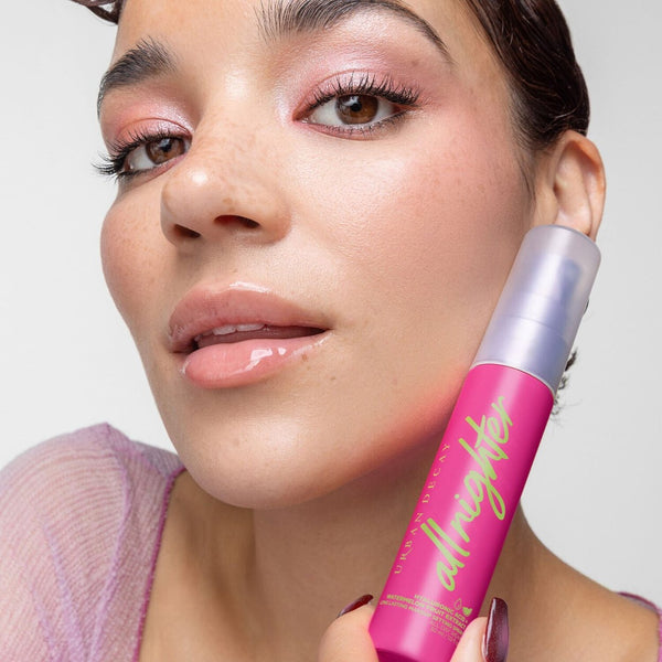 All Nighter Hyaluronic Acid Dewy Setting Spray - Travel Size