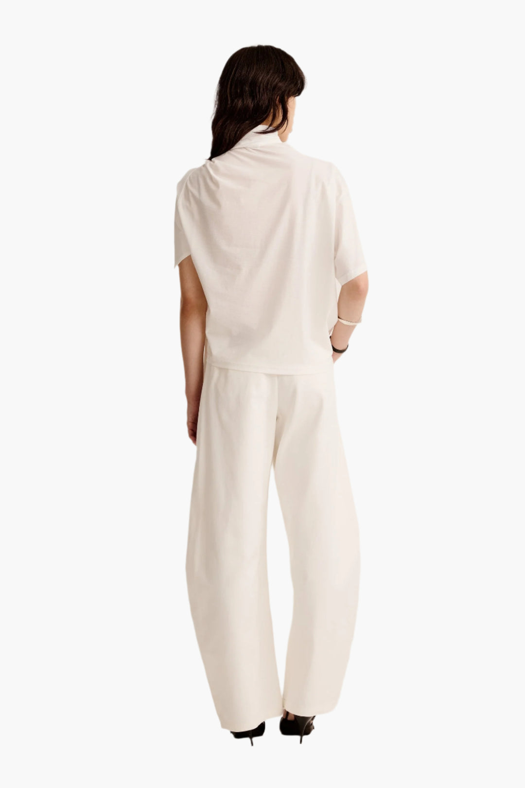 Aria Twist Tee - GLAM MODA