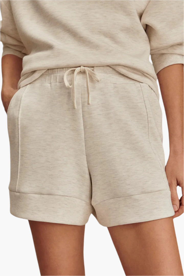 Atrium High-Rise Short 4.5" - GLAM MODA